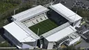 Stadion Bollaert-Delelis terletak di kota Lens, Prancis. Dibangun tahun 1933 dan mampu menampung 38.223 penonton. (AFP/EUROLUFTBILD/Robert Grahn)
