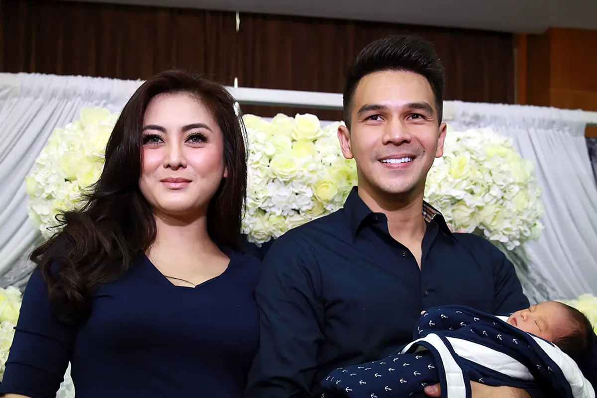 [Bintang] Jonathan Frizzy