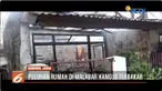 Hembusan angin memicu api dengan cepat menjalar dan mengakibatkan kebakaran meluas.