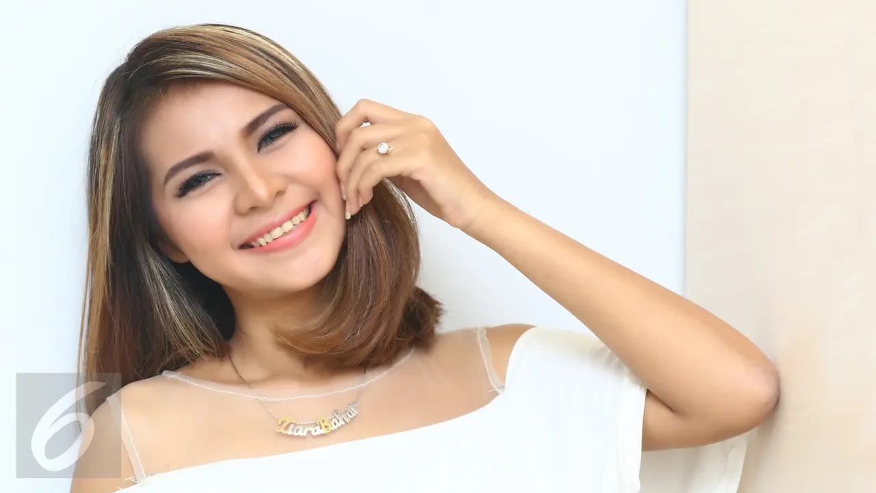 20151213-Tiara Bahar-Jakarta-Yudha Gunawan