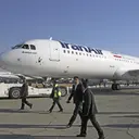 AS Ancam Stop Operasional Seluruh Maskapai Iran Mulai Besok
