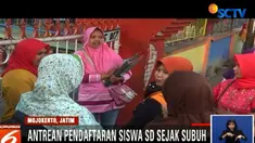 Hampir setiap tahun pada masa pendaftaran siswa baru, antrean seperti ini selalu ada.