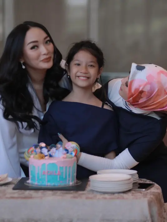 Zaskia Gotik dan Imel Putri Cahyati (Instagram/imelpc)