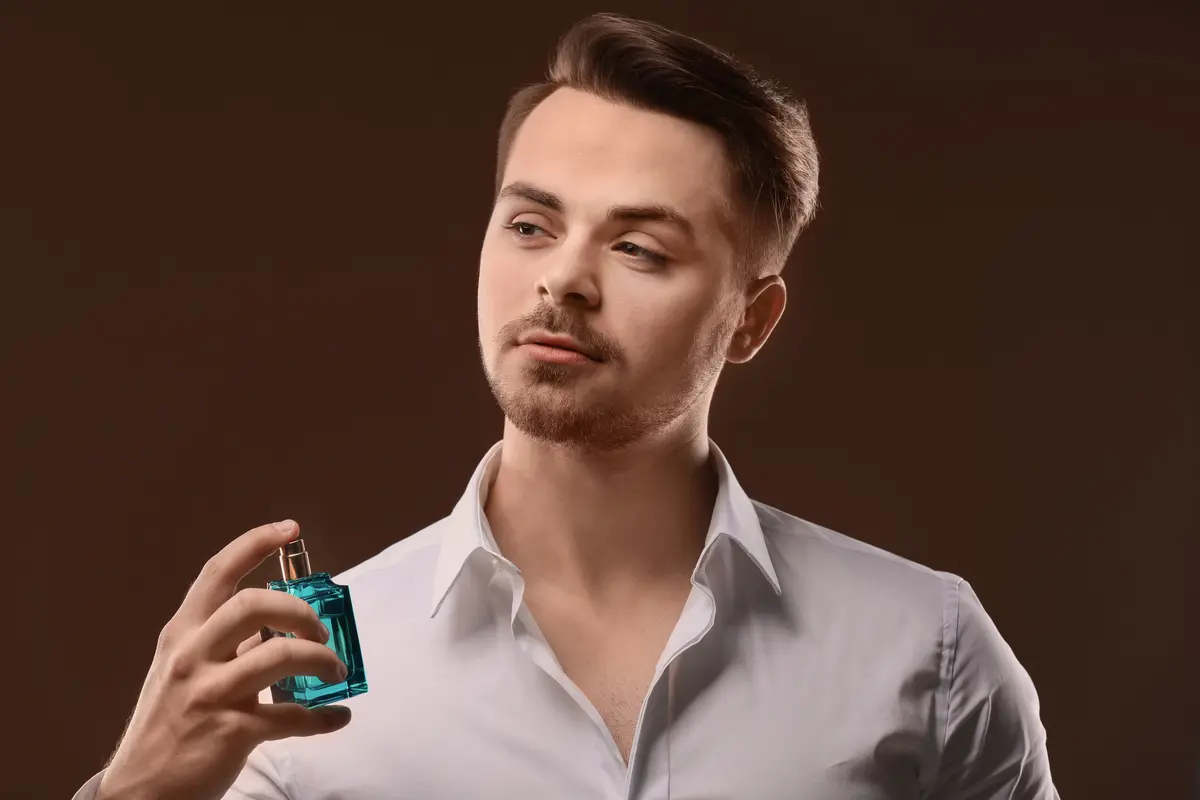Jangan Cuma Asal Semprot! Ini Tips Pakai Parfum Supaya Tahan Seharian
