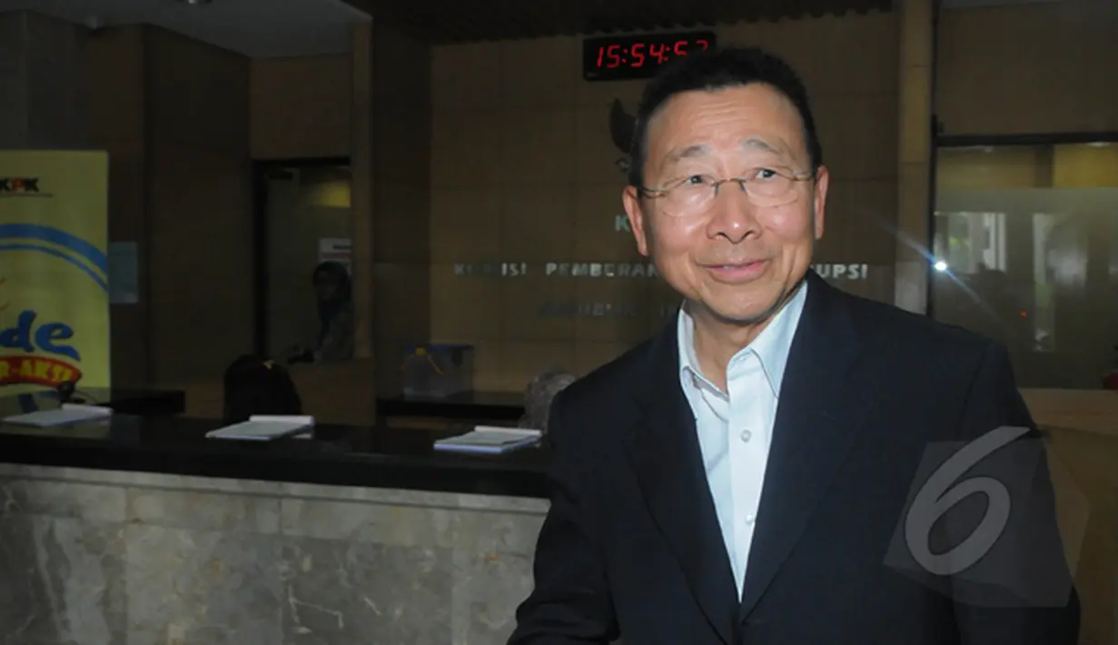 Mantan Komisioner Independent Commission Against Corruption (ICAC) Hong Kong Tony Kwok menyambangi Gedung Komisi Pemberantasan Korupsi (KPK), Jakarta, Jumat (13/2/2015).  (Liputan6.com/Herman Zakharia)