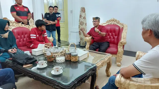 Saat Rizdjar Nurviat Punggawa Timnas U 16 Pulang Kampung ke Cirebon