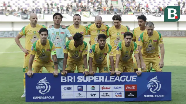 Starting XI Persebaya - BRI Super League 2025/2026