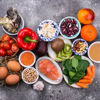 Kolagen bisa didapatkan secara alami melalui makanan tertentu/copyright shutterstock/Yulia Furman