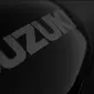 Logo Suzuki.