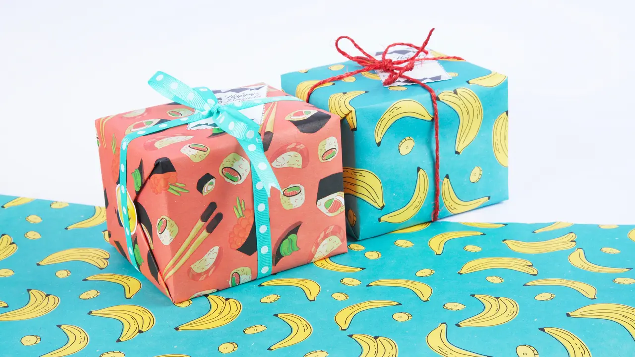 Ilustrasi kado, parcel, hampers lebaran