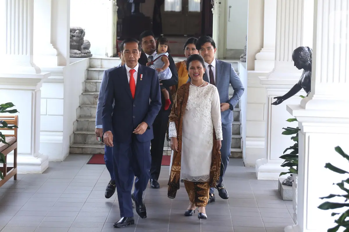 Didampingi Keluarga, Jokowi Menuju Tempat Pelantikan