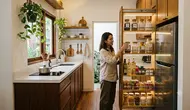 7 Ide Pantry Geser untuk Dapur Sempit, Hemat Ruang dan Tetap Estetik