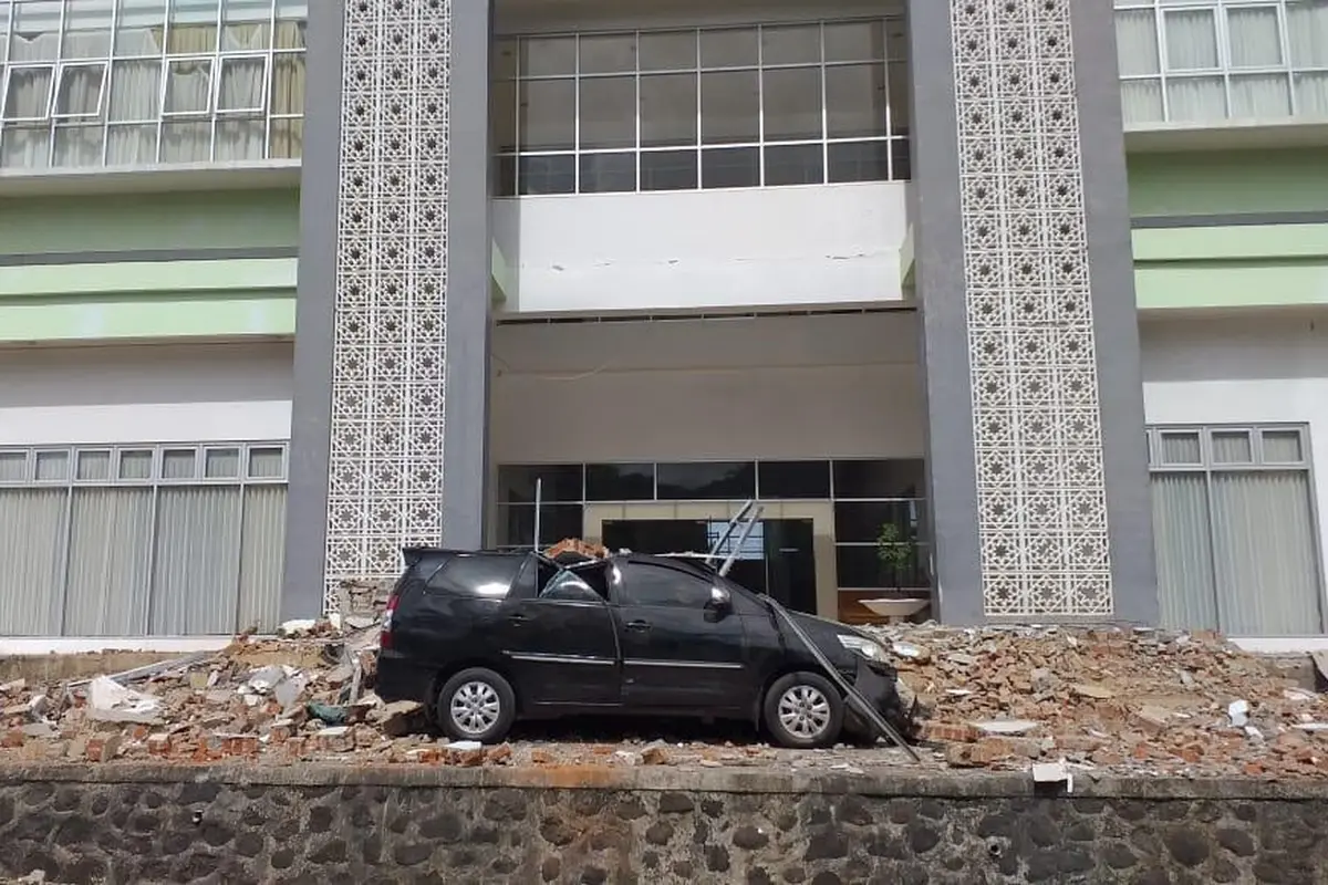 Gempa Ambon
