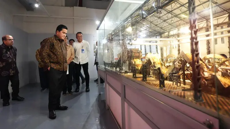 Menteri BUMN Erick Thohir tengah melakukan revitalisasi atau renovasi studio rekaman pertama di Indonesia, Lokananta