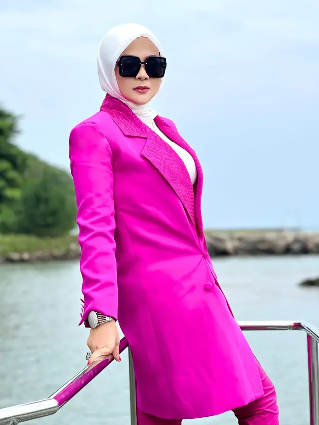 Neng Dessy. (Foto: Dok. Koleksi Pribadi Neng Dessy)