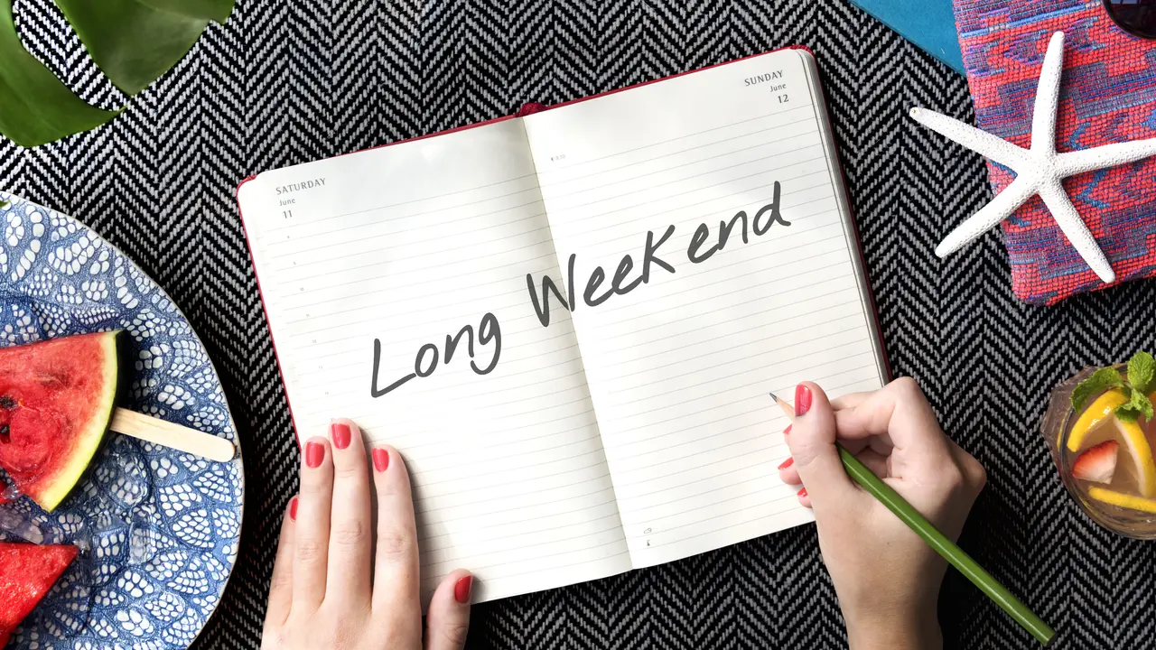 ilustrasi long weekend / freepik
