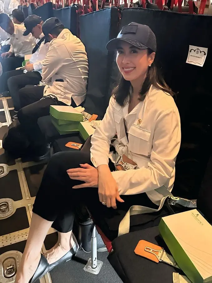 Gaya Kece Widiyanti Putri Wardhana Menteri Pariwisata saat Berangkat ke Magelang