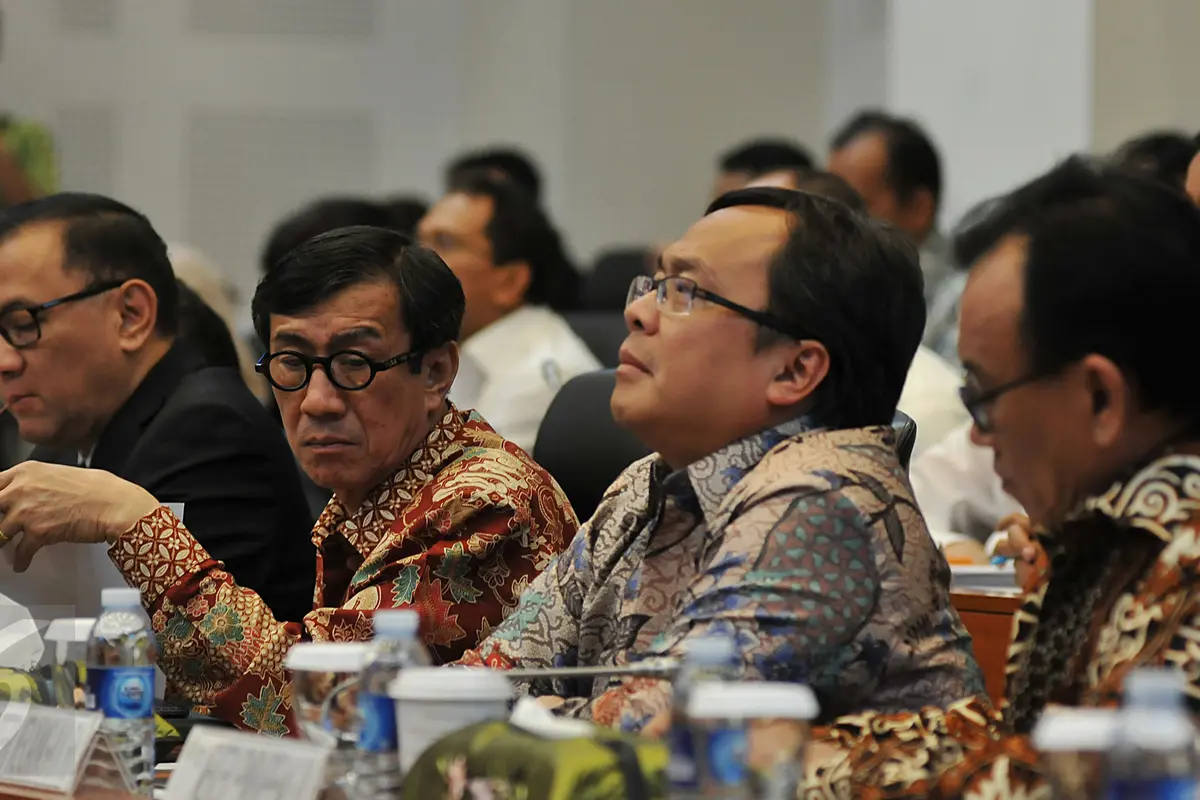 20151029-Banggar DPR Gelar Rapat Pengesahan APBN 2016