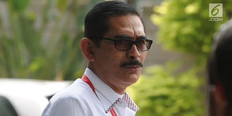 Kepala Imigrasi Bandara Soekarno-Hatta, Enang Supriyadi Syamsie