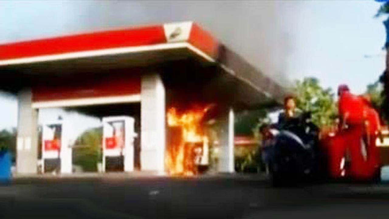 Pom Bensin Terbakar hingga Mengenal Budaya Arab