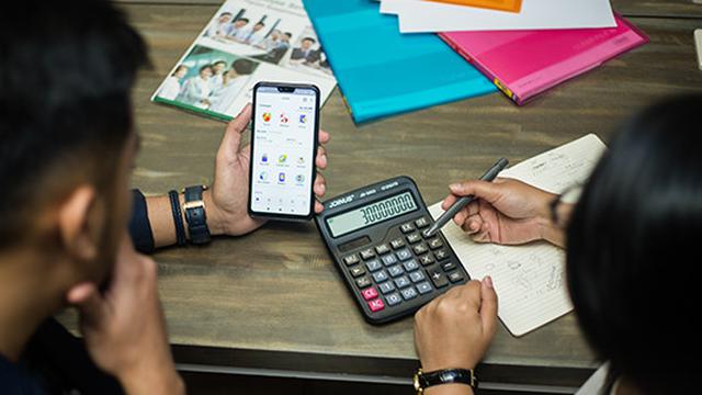 6 Cara Bijaksana Mengelola THR, No. 3 Lagi Populer dan Menguntungkan