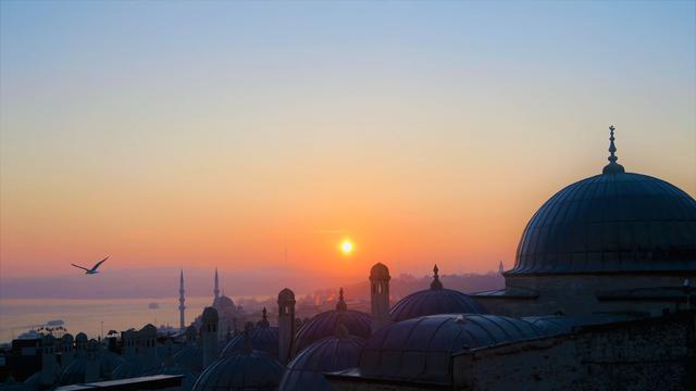 Tanda-tanda Datangnya Malam Lailatul Qadar