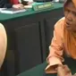 Nenek Asyani tetap yakin jika dirinya tidak bersalah. Kayu jati yang dituduhkan oleh Perhutani adalah miliknya, bukan hasil curian.