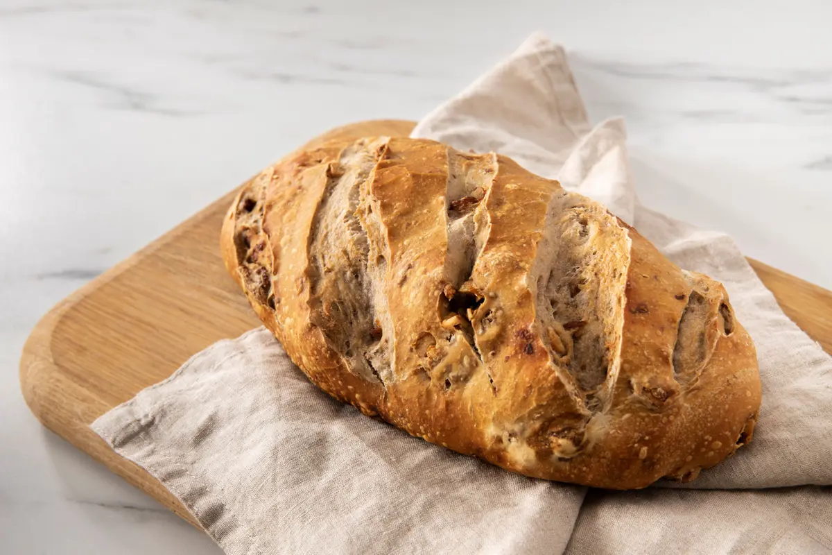 Roti Sourdough Memiliki Tampilan Bentuk yang Menarik