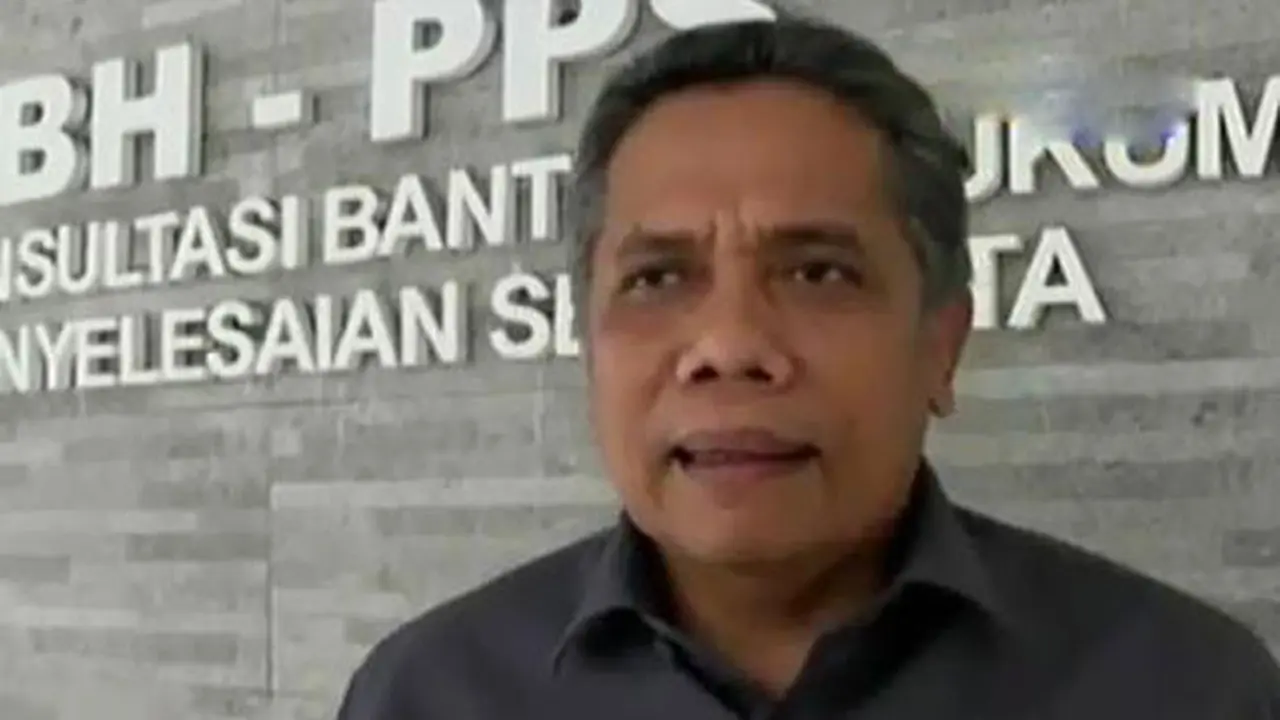 Praktisi Hukum