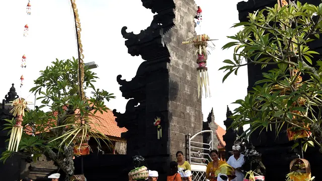 20170405-Umat Hindu Bali Rayakan Galungan-AFP