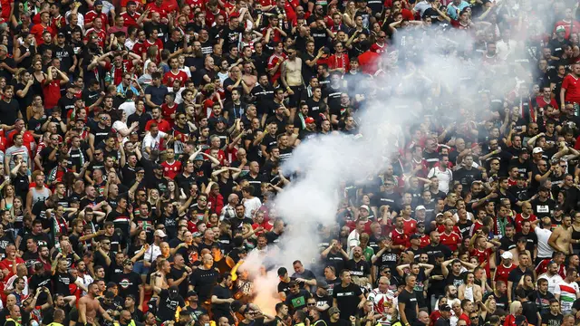 Foto Piala Eropa: Pemandangan Tak Biasa di Euro 2020, Suporter Padati Stadion di Laga Timnas Hungaria Vs Portugal