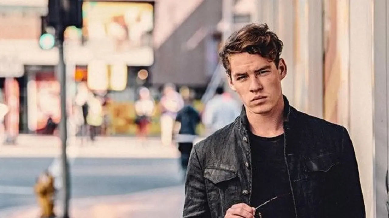 Tyler Clinton 