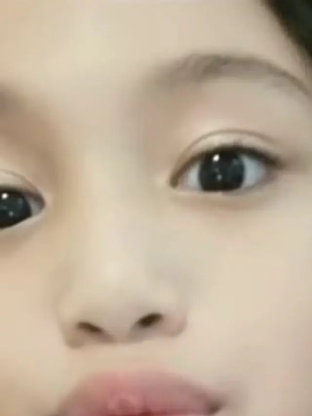 Viral Foto yang Diklaim Masa Kecil Jeje Slebew, Ini 6 Potretnya