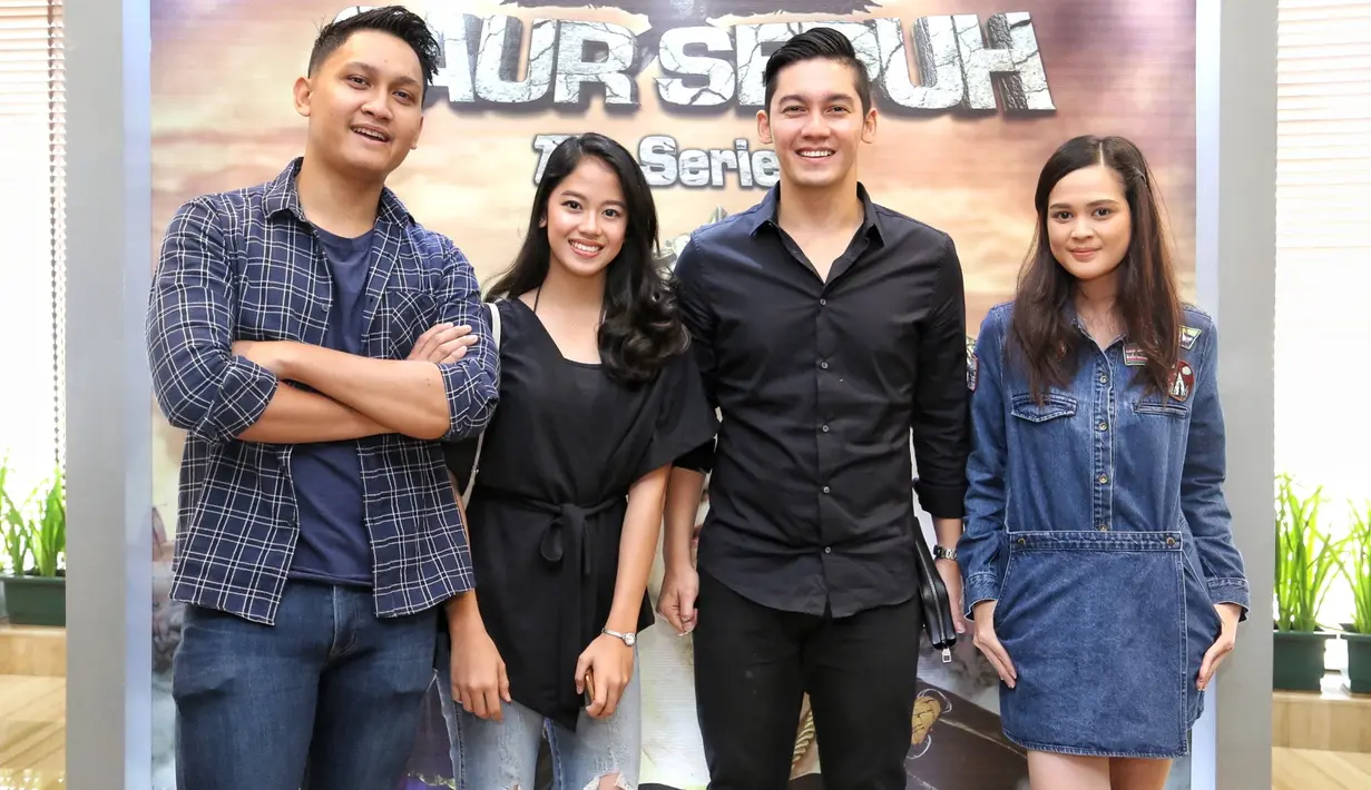 Beberapa artis muda dan senior ikut terlibat membintangi sinetron yang akan tayang di SCTV. Diantaranya, Samuel Zylgwyn, Cut Meyriska, Sabina Katya. Artis senior Meriam Bellina, Adjie Pangestu, Adam Jordan dan masih banyak lagi. (Adrian Putra/Bintang.com)