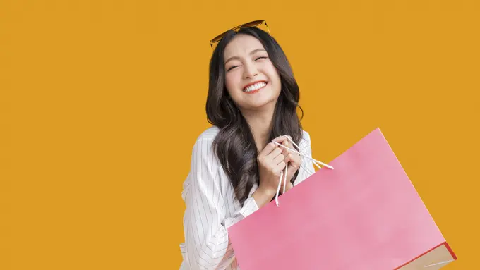 Ilustrasi wanita berbelanja