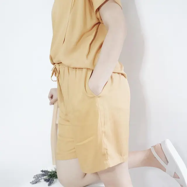 Salah satu koleksi nursing wear SATU