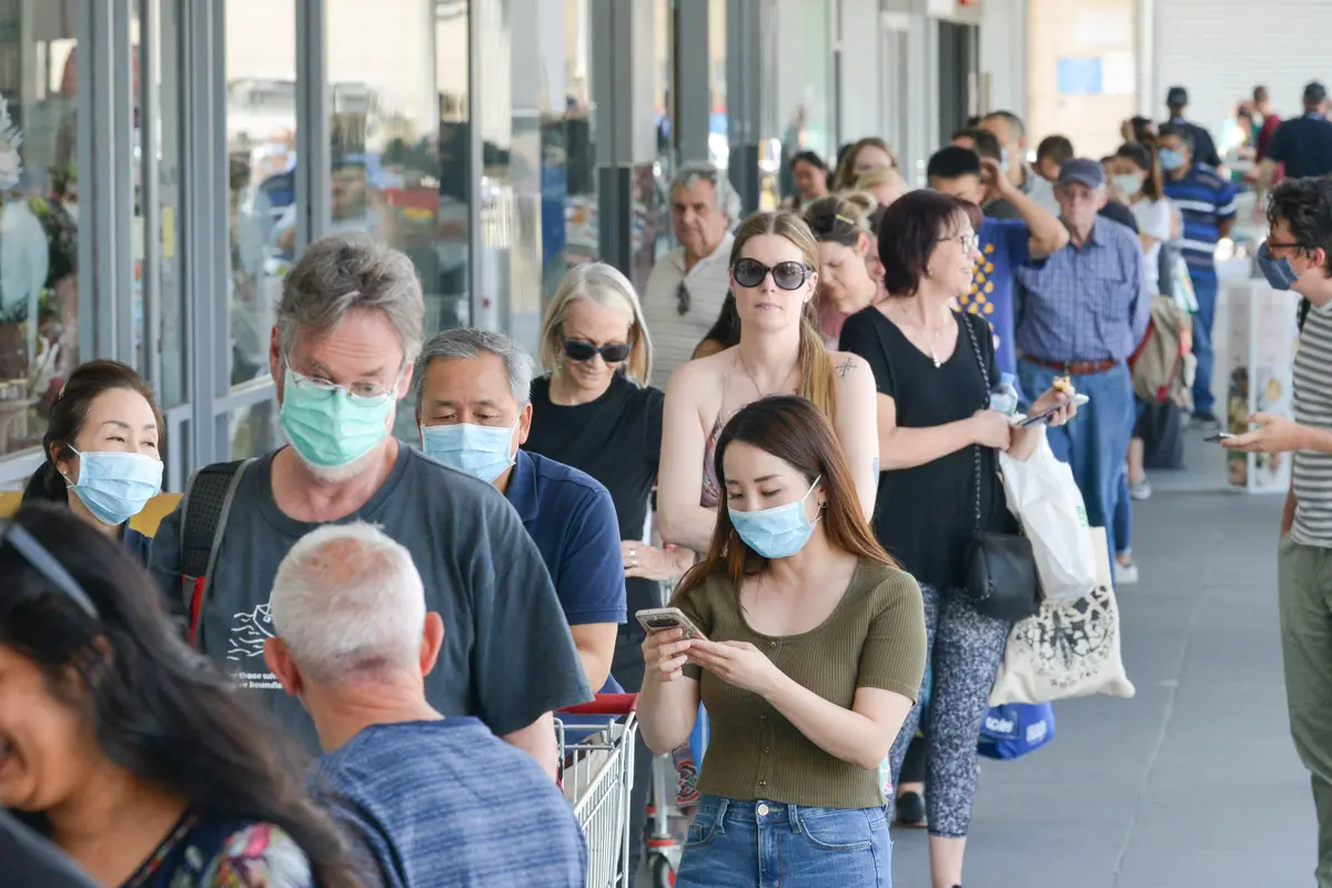 Australia Selatan Lockdown Lagi, Warga Borong Keperluan di Supermarket