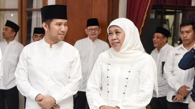 Gubernur Jatim Khofifah dan wakil Gubernur Jatim Emil Dardak. (Dian Kurniawan/Liputan6.com)