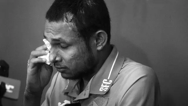 Foto: Muncul ke Publik untuk Pertama Kalinya, Begini Kondisi Pemain Malaysia Faisal Halim setelah Penyiraman Air Keras