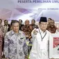 Ketua Umum Partai Gerindra Prabowo Subianto mendapatkan nomor 2 sebagai peserta pemilu 2019 saat pengundian nomor urut parpol di kantor KPU, Jakarta, Minggu (19/2). (Liputan6.com/Faizal Fanani)