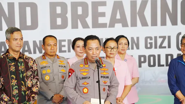 Dukung Program MBG Prabowo, Kapolri Groundbreaking 9 SPPG Polda Riau