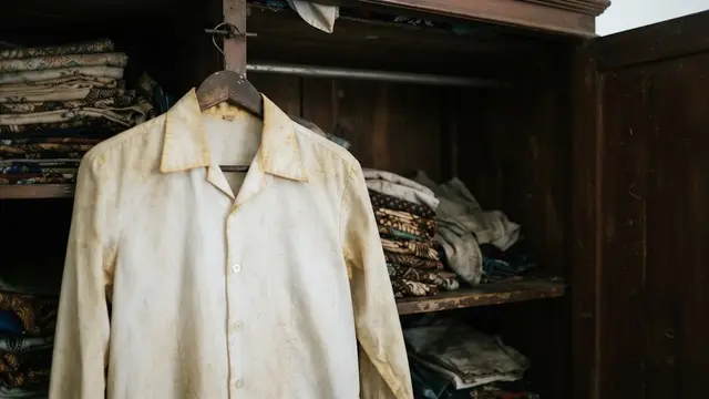 Cara Menghilangkan Noda Kuning pada Pakaian Putih