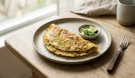 Resep Telur Dadar Isi Mi Instan dan Daun Bawang, Praktis dan Gurih