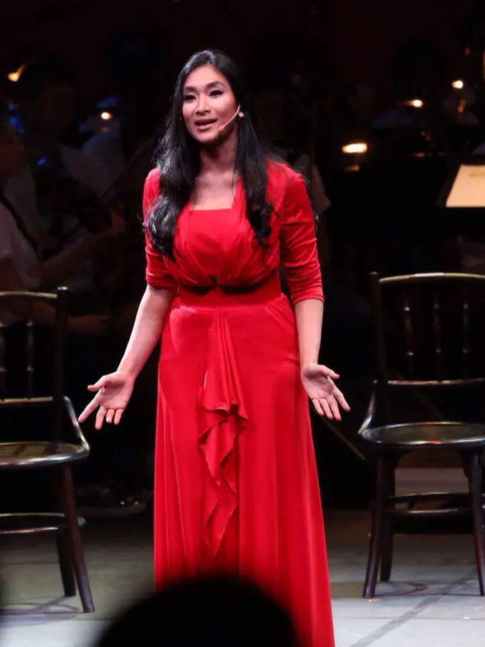 [Bintang] Happy Salma