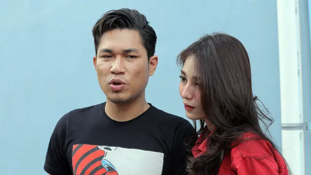 [Bintang] Rizal Armada dan Monica Imas