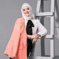 Andhara Early (Instagram/roymanella)