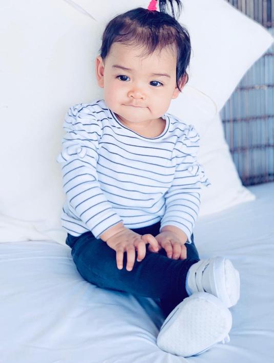 FOTO: Si Imut Siti Aafiyah, Anak Siti Nurhaliza yang ...