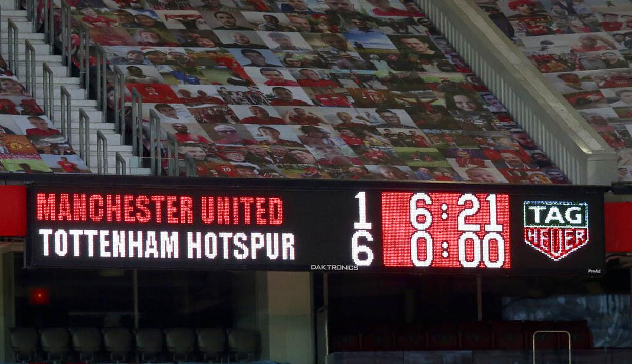 Foto Liga Inggris: Manchester United Babak Belur Dihajar ...