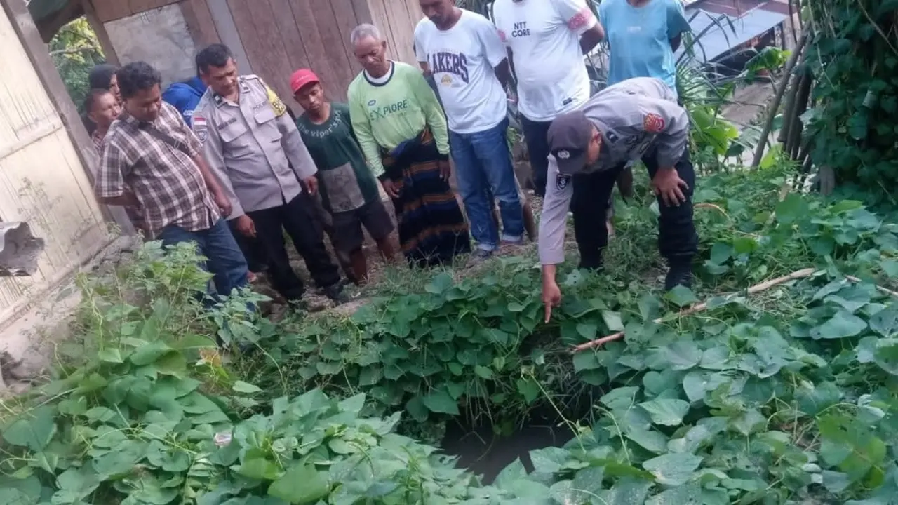 Lokasi lubang jamban tempat terjatuhnya korban.