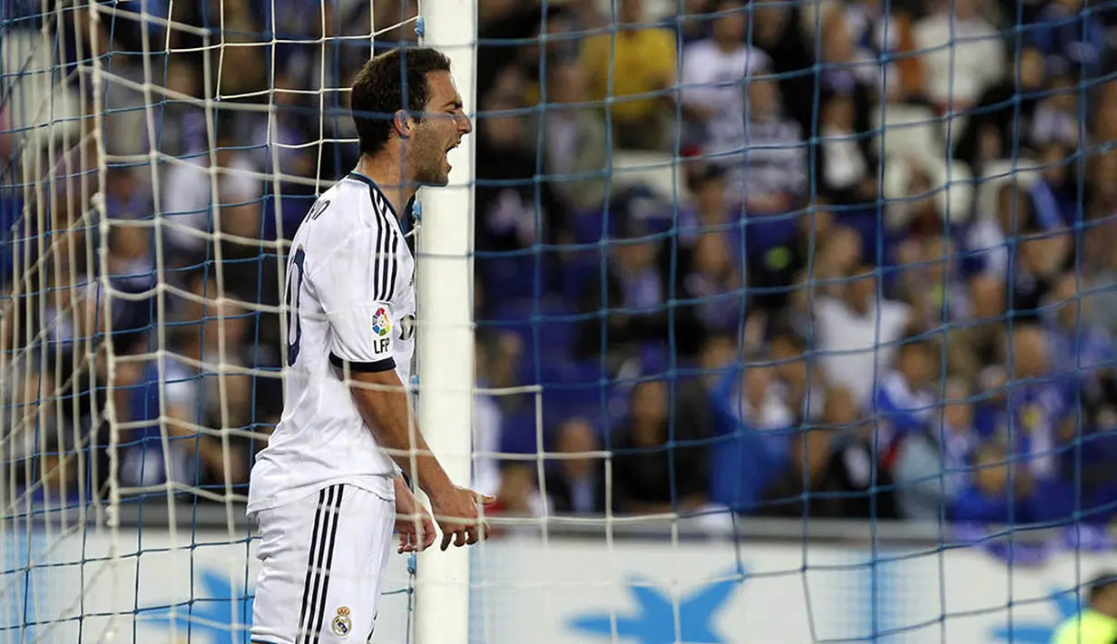 Gonzalo Higuain tampil bersama El Real selama 15.897 menit dalam 264 penampilan. (AFP/Quique Garcia)
